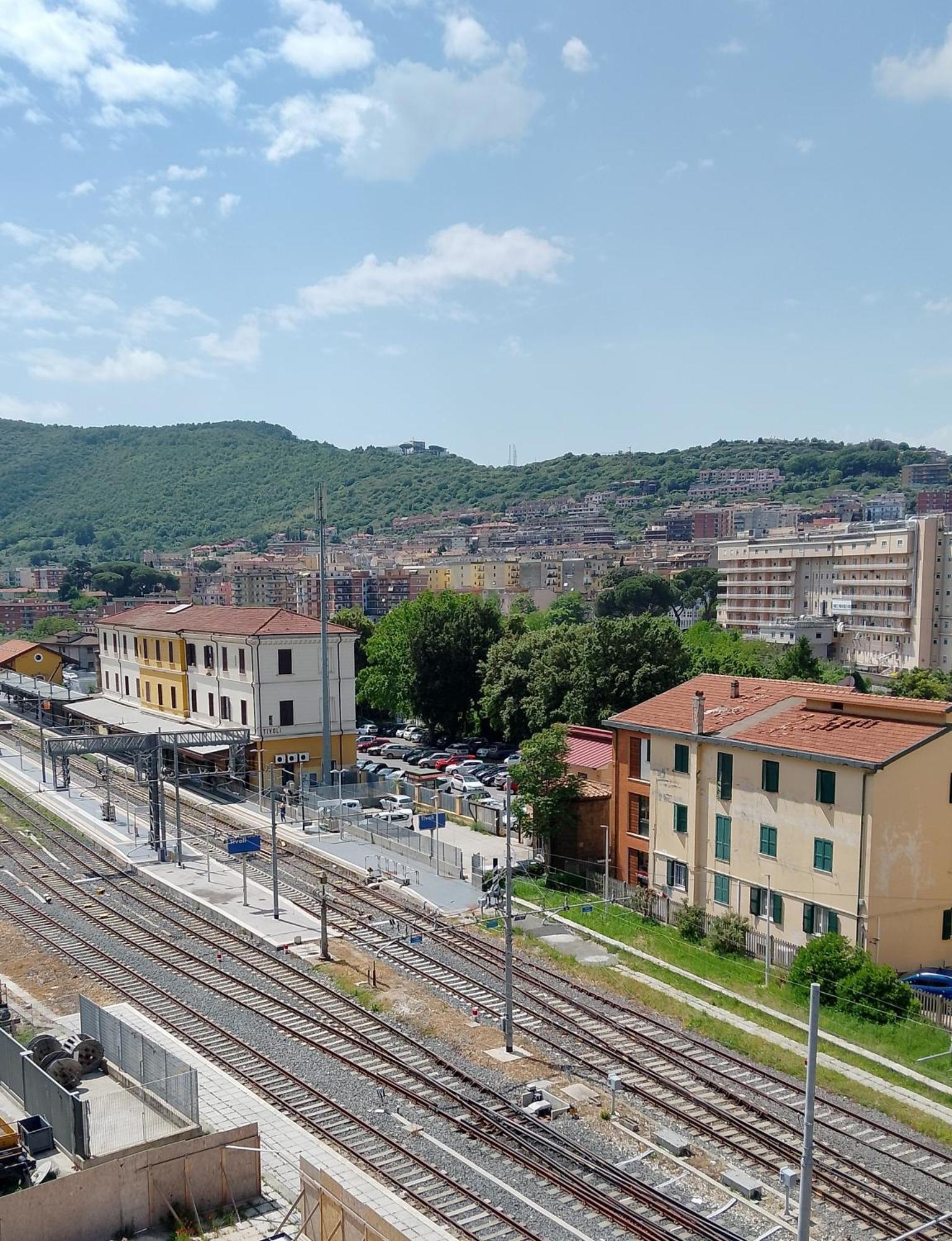 Vecchio Treno Guest House Tivoli Exterior foto